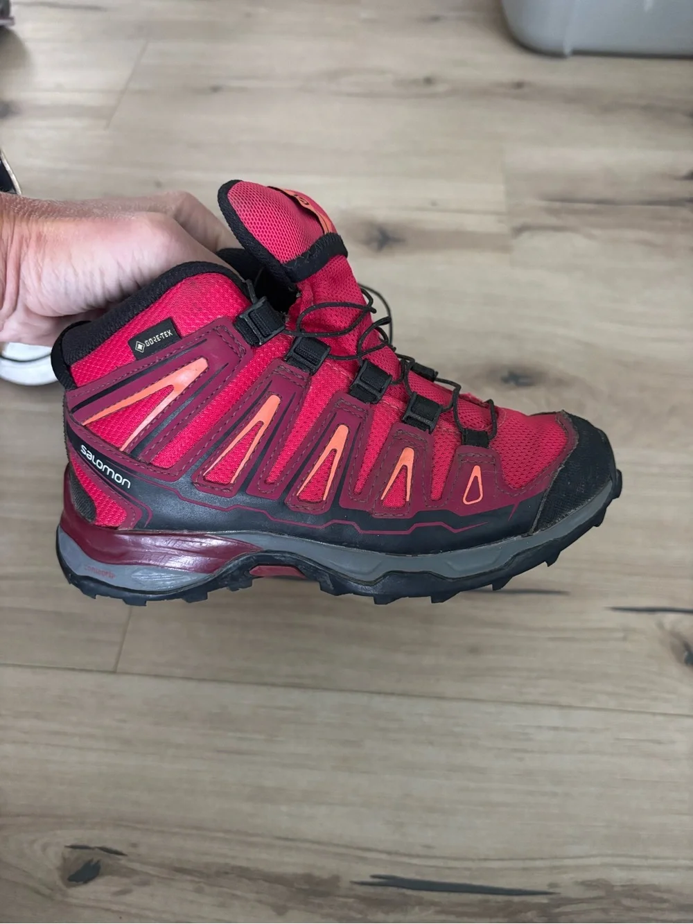 Salomon Kids Red and Black Trail Mid-Top Hiking Boots
